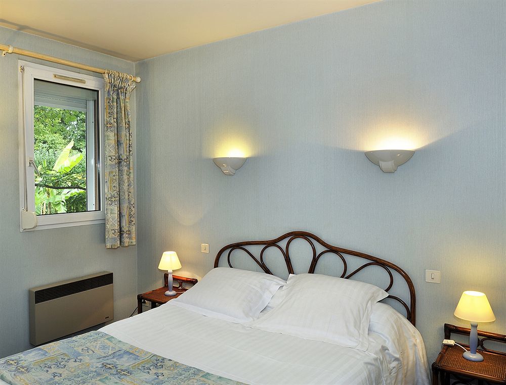 Ariane Hotel Joué-lés-Tours Kültér fotó